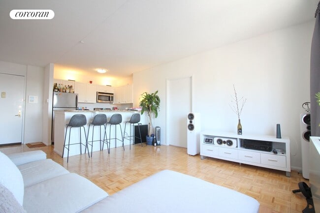 Photo - 225 8th Ave Condo