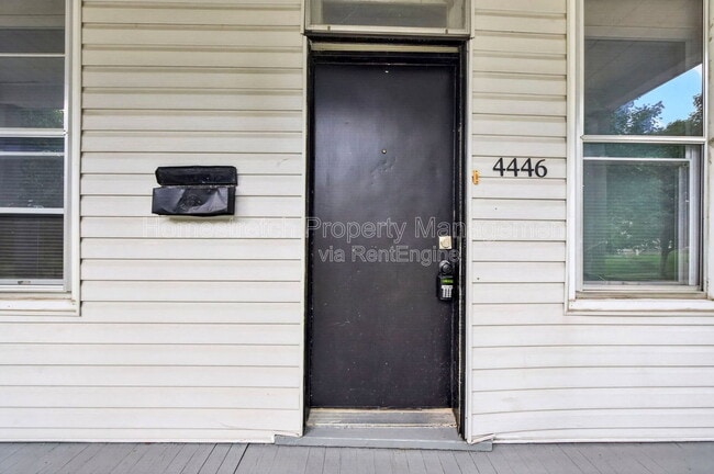 Photo - 4446 Itaska St