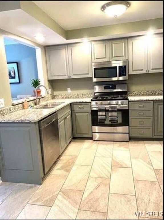 Photo - 32 N Hill Dr