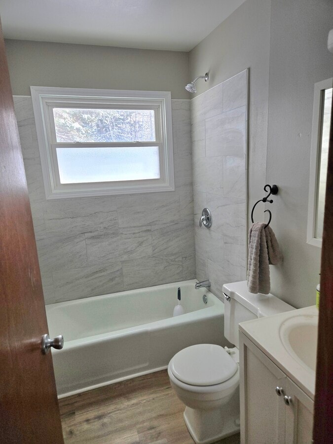 Photo - 226 Oneida St