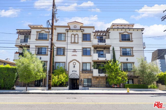 Photo - 4724 Kester Ave Condo Unit 406
