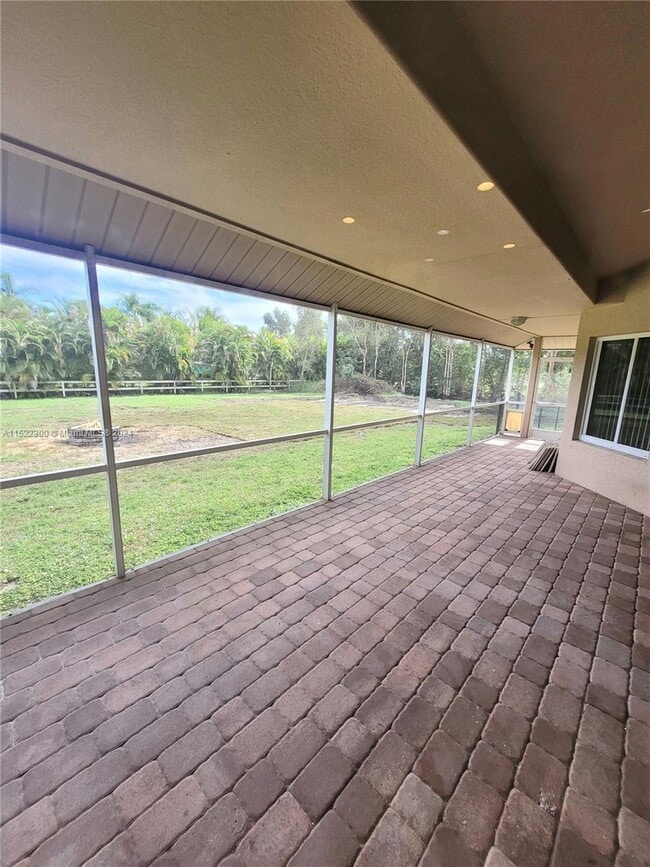 Photo - 7534 Coconut Blvd