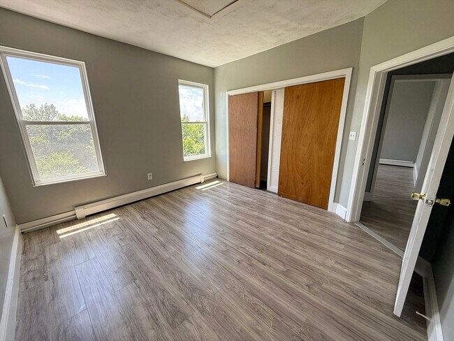Photo - 26 Alpine St Unit 3