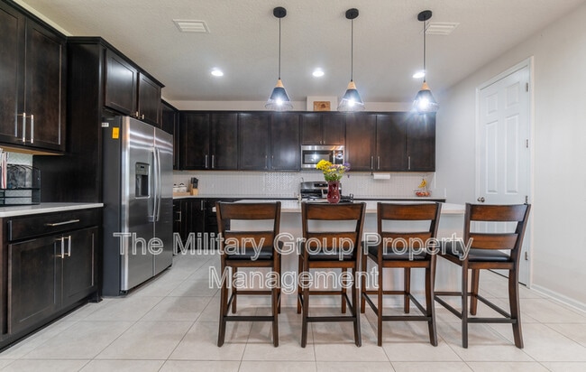 Photo - 1837 Amberly Dr