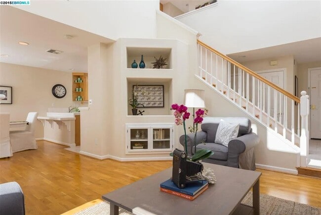 Photo - 20400 Summercrest Dr