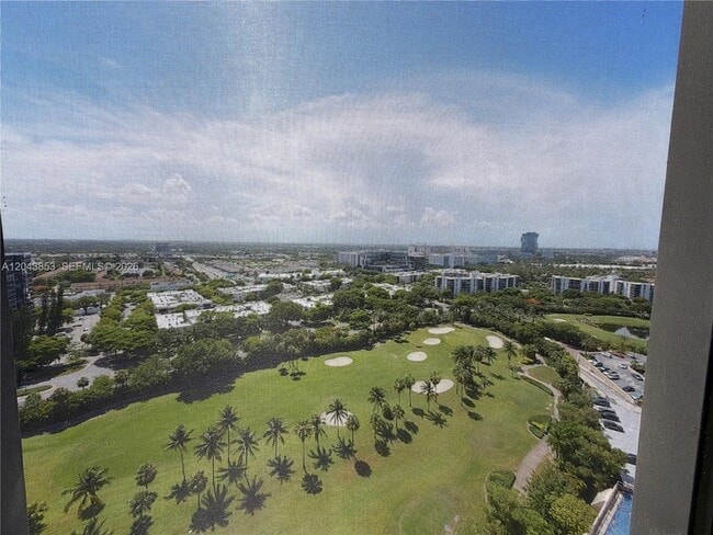 Photo - 20335 W Country Club Dr Unidad 2210