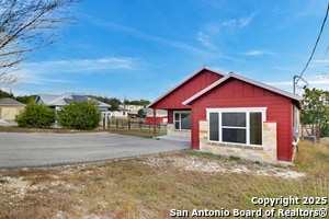 Photo - 2720 Golf Dr