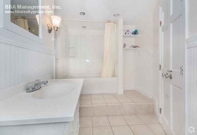Building Photo - 29 St Marys Ct Unit 1A Rental