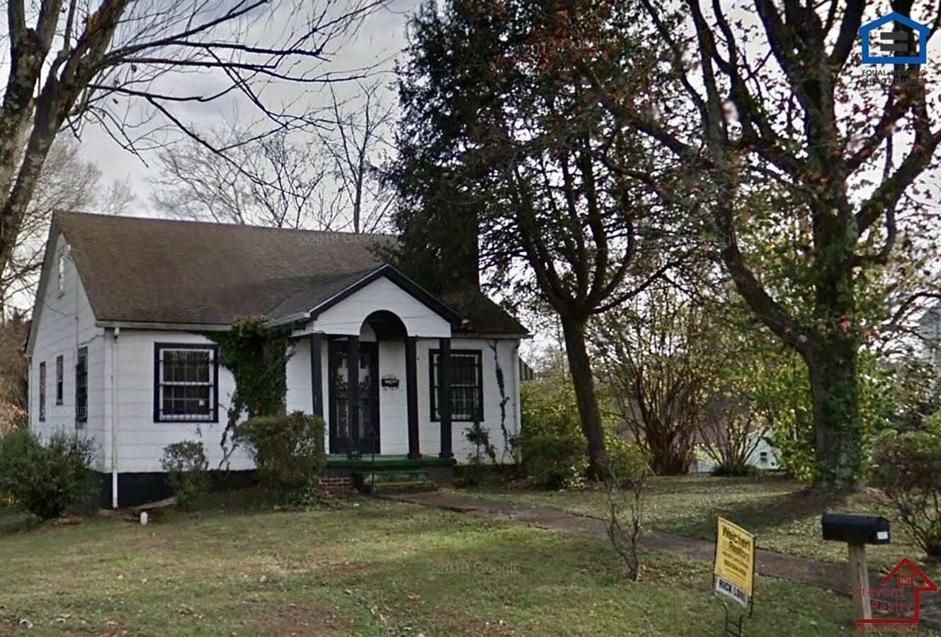 Photo - 3502 Lansing Ave