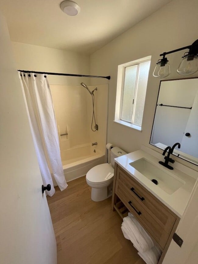 Photo - Conveniently located in Downtown Atascadero Unit 28