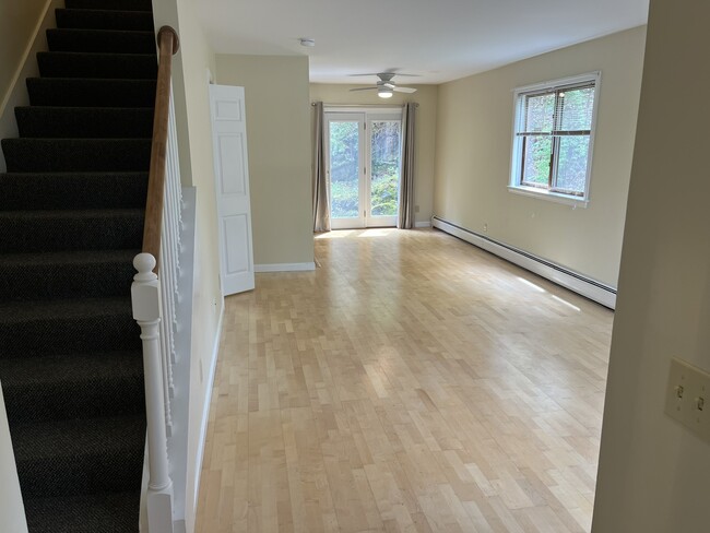 Photo - 143 Village Heights Rd