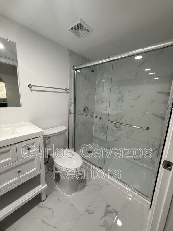 Photo - 4610 Victor St Unit 5