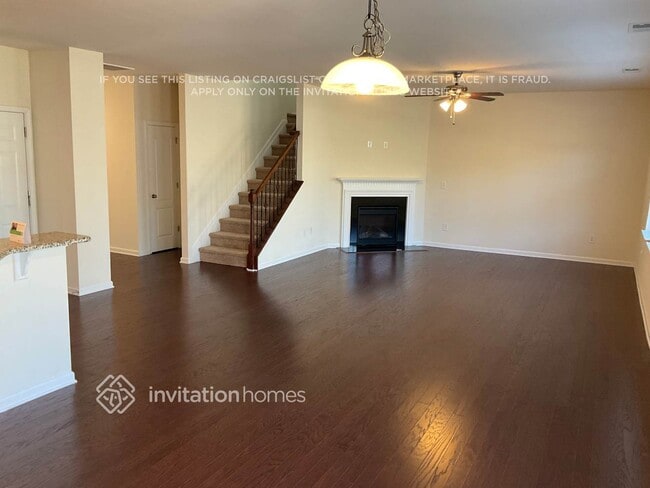 Photo - 141 Lassen Ln