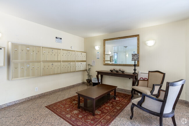 Lobby - Shutters Apartments