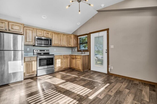 Photo - 452 Co Rd 205