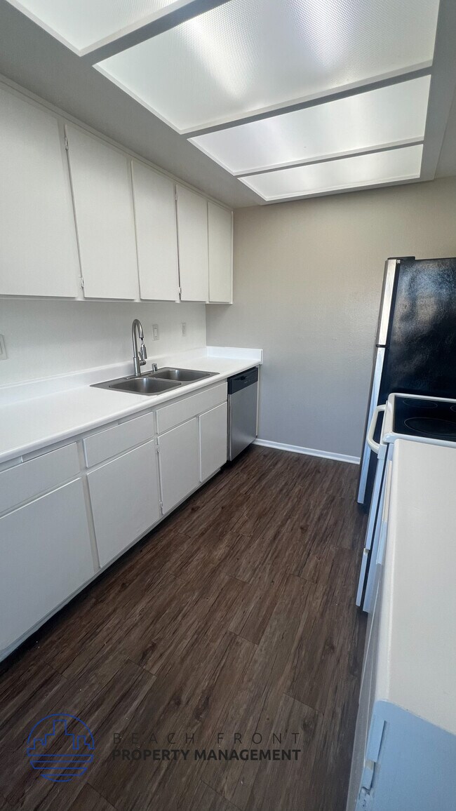 2424 S. Leland St.
