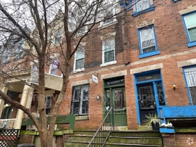 Building Photo - 4416 Locust Ave Rental