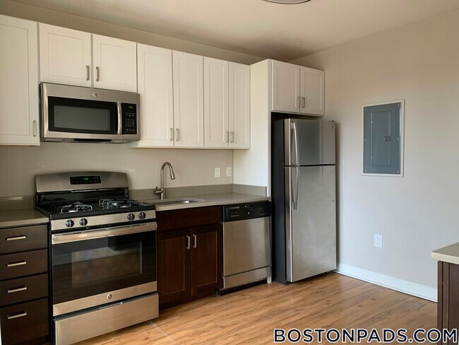 Photo - 9 Bronsdon St Unit 21B-B