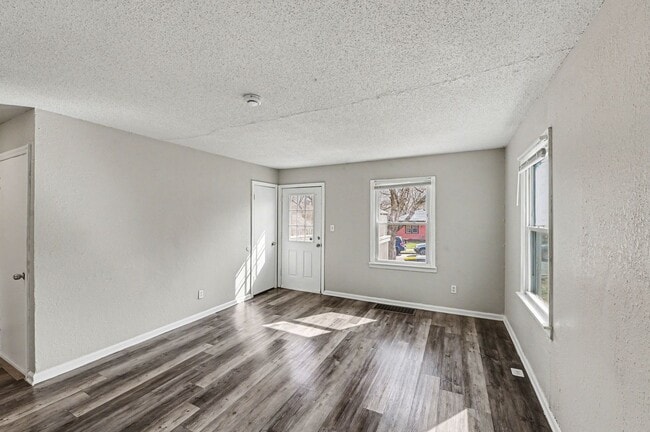 Photo - 7036 Bellefontaine Ave