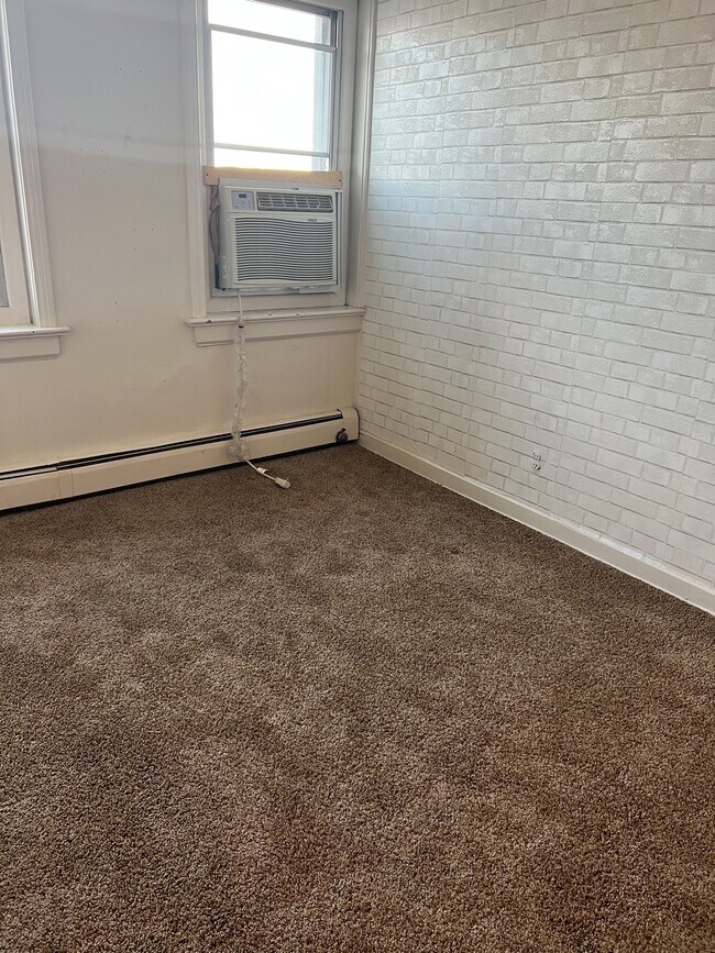 Photo - 1033 7th St W Unit 302