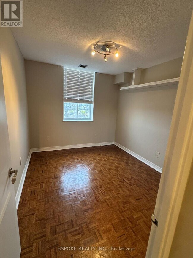 Photo - 1601 Eglinton Ave W Unit 1601