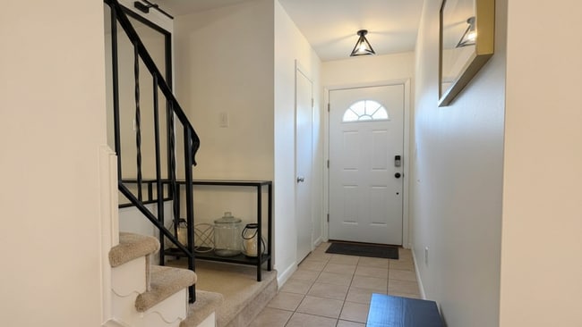 Photo - 16031 Dorset Rd