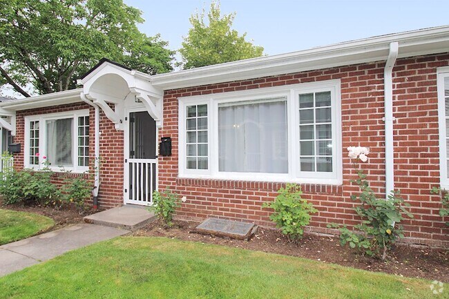 Building Photo - 1011 NE Tillamook St Unit 1011-07 Rental