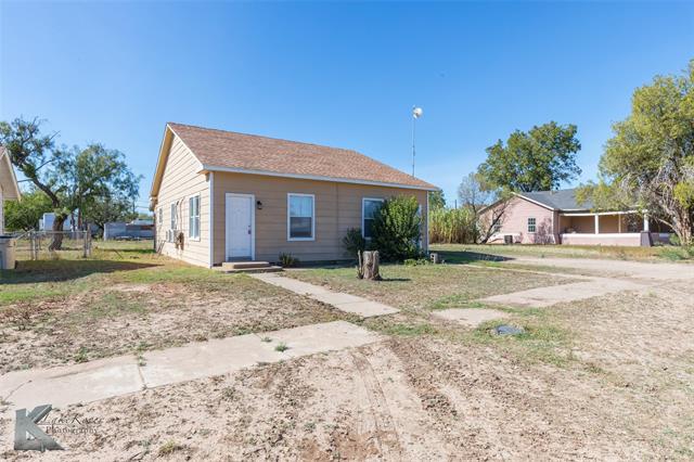 Building Photo - 344 SW Ave A