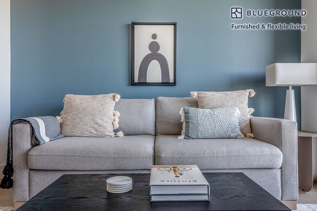 Photo - 4353 Park Blvd Unidad FL4-ID24