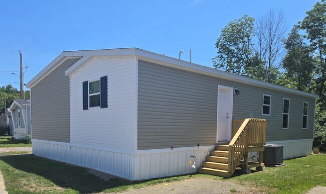 Photo - 2121 Panhandle Rd