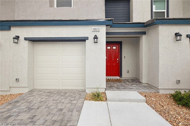 10923 Heatherford Ave