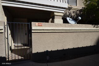 Photo - 1905 E University Dr