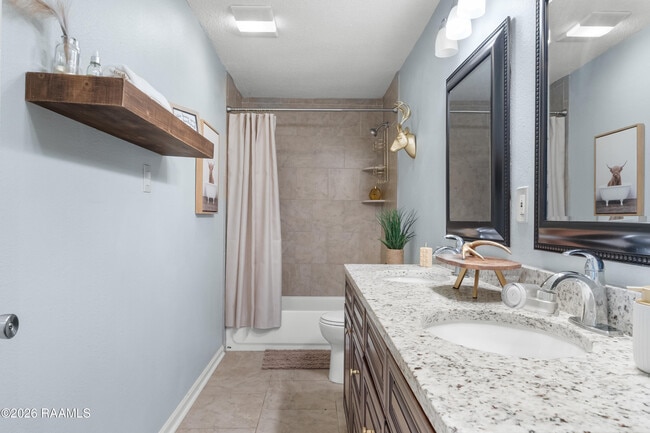 Photo - 401 Pinto St