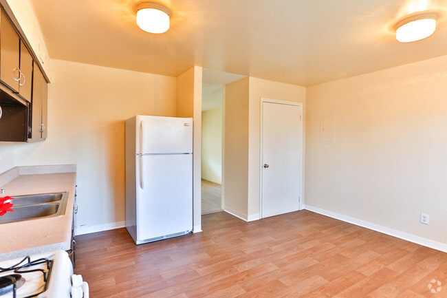 Bella Vista Apartments