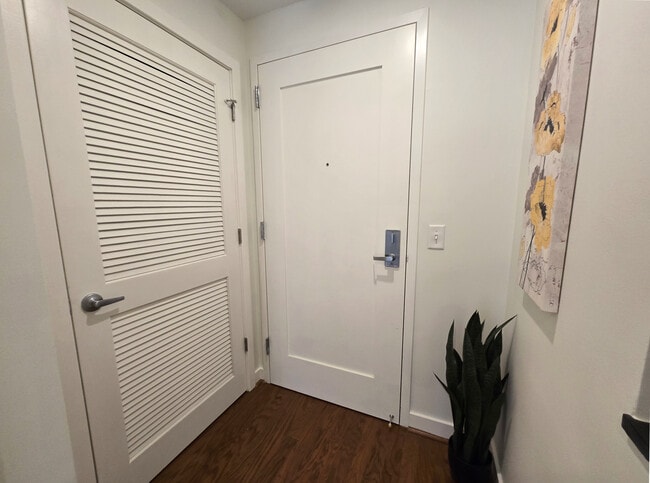 Vestíbulo - 1320 Fenwick Ln Unidad 508