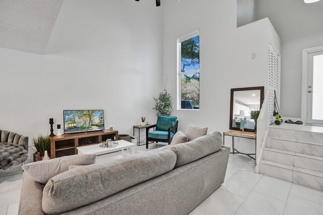 Photo - 9841 NW 9th Ct