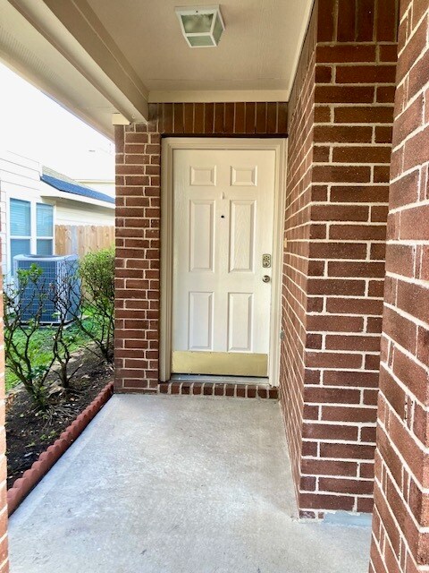 Photo - 1515 Thornhollow Dr