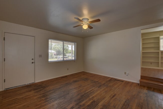 Photo - 806 Campbell St Unidad A