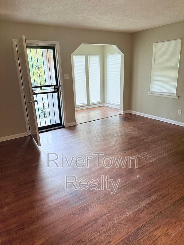 Photo - 1655 Vicky Ln