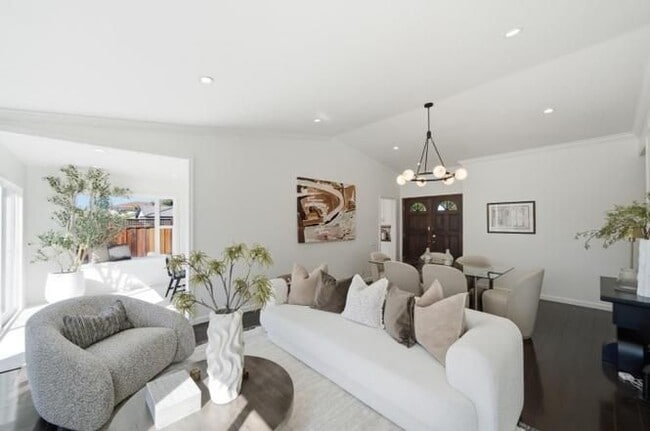 Photo - 4344 Chippendale Dr