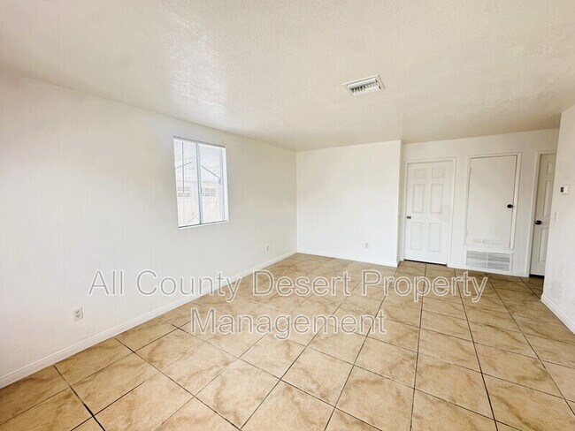 Photo - 66425 First St Unidad B