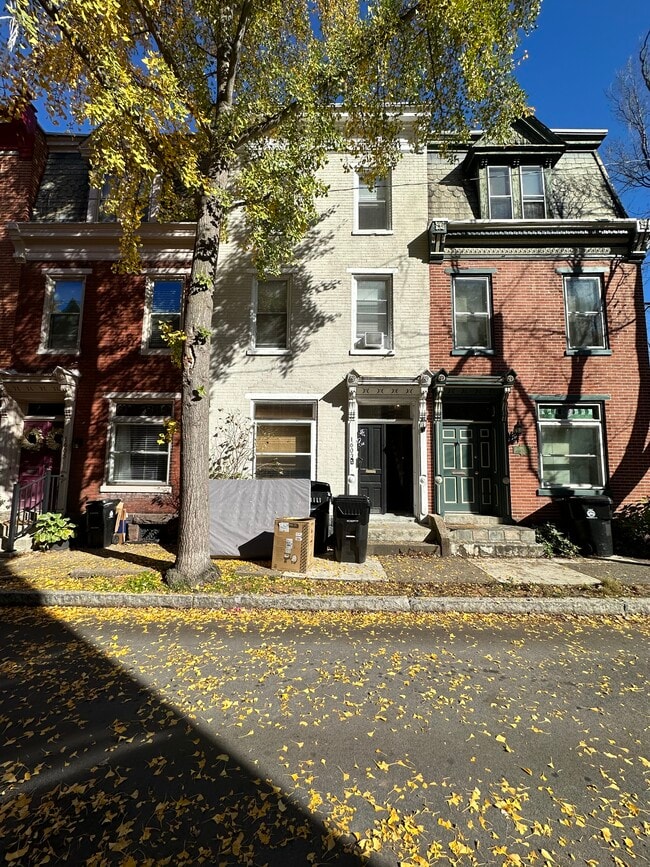 Photo - 1603 Penn St Apartments Unit 3