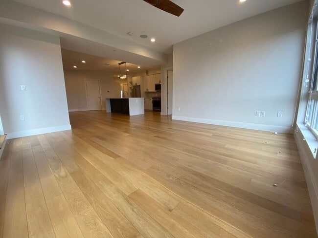 Photo - 488 Dorchester Ave Unidad 2B