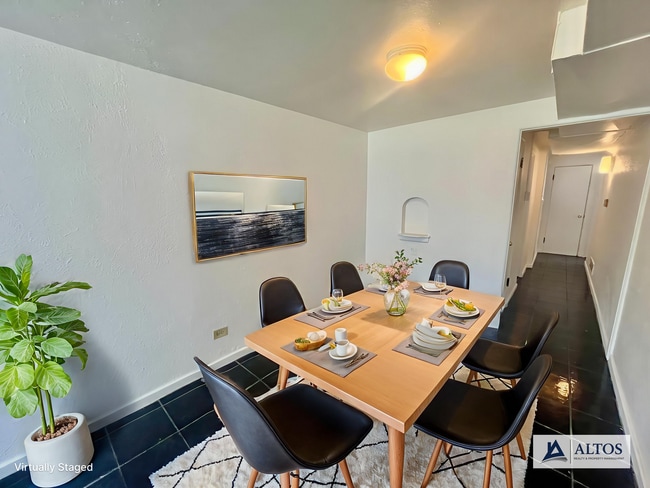 Building Photo - Cozy Garden level 1 bed 1 bath w/ large of... Rental