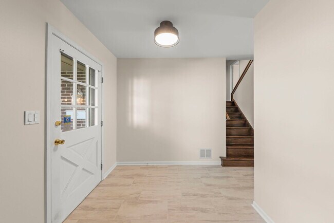 Photo - 345 Green Valley Dr