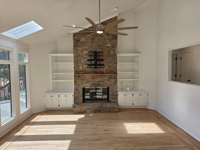 Photo - Private 4 bed 3 bath home located in Marietta on 4.5 acres