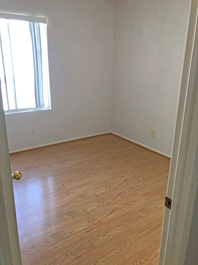 second bedroom - 3767 Carmel View Rd