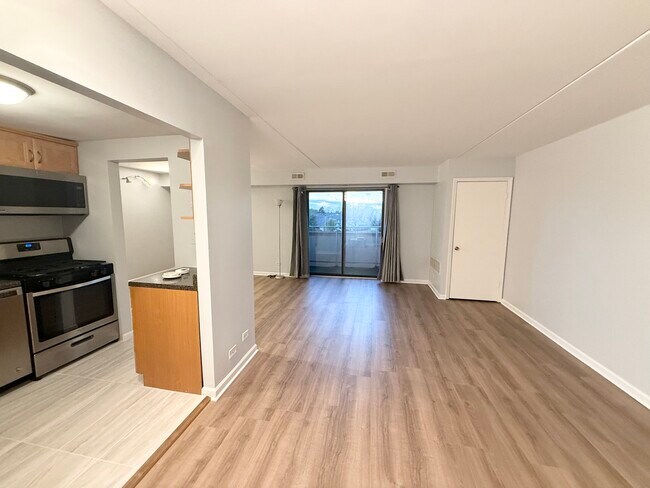 Photo - 1460 Fairlane Dr Unit 310