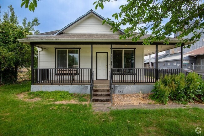 Building Photo - Hard to find single-level floor in Jeffers... Rental