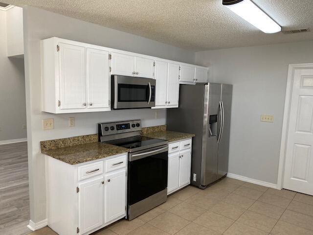 Photo - 1123 Northview Dr